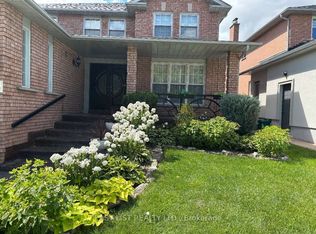 14 Gas Light Cres, Vaughan, ON L4L8E8