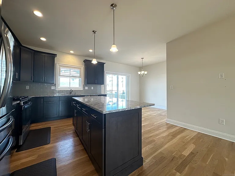 41 Park Ave #41 — Photo 7