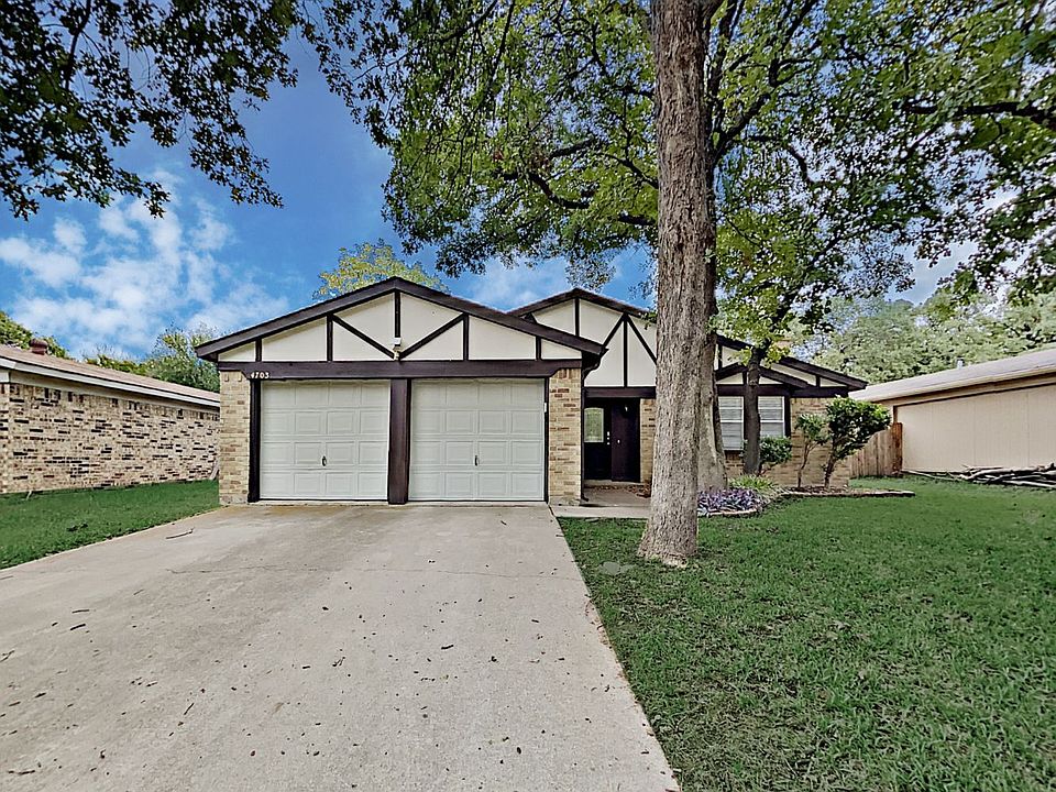 1st image of 4703 Crestmont Ct