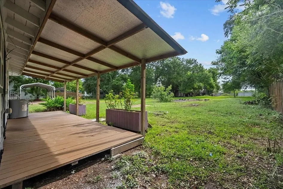 Studio, 609 sqft, $950 — Photo 3