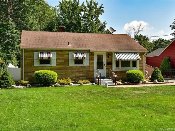 38 Goodwin Park Road, Wethersfield, CT 06109