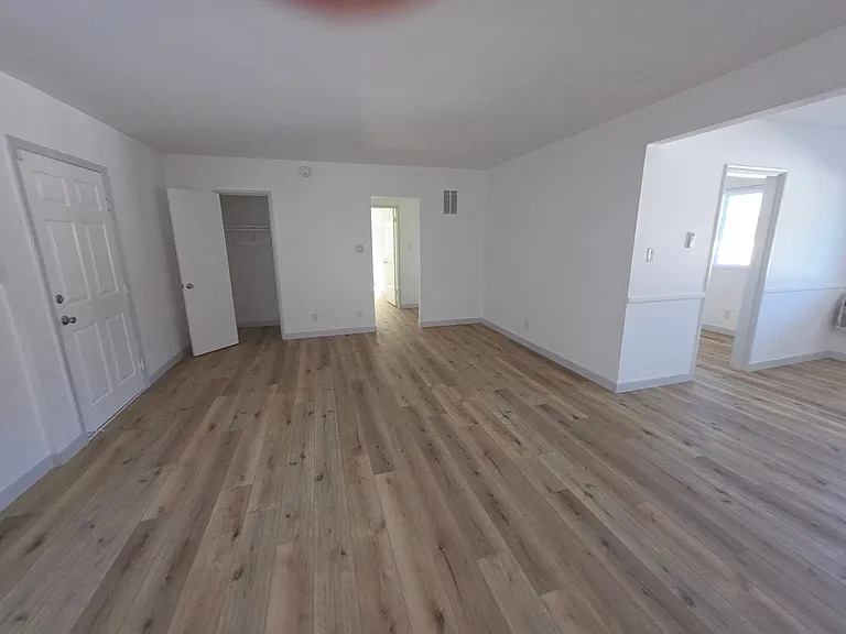 4028 Perlita Ave — Photo 21