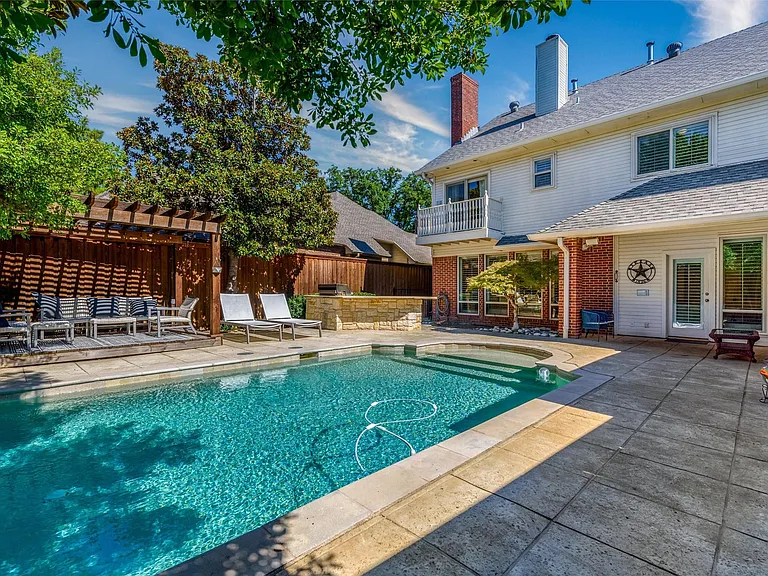 3209 Gary Dr — Photo 40
