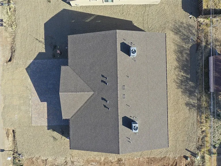 3027 N Corrine Dr — Photo 23