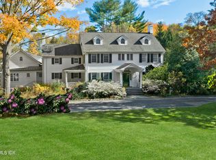 29 Stanwich Rd, Greenwich, CT 06830