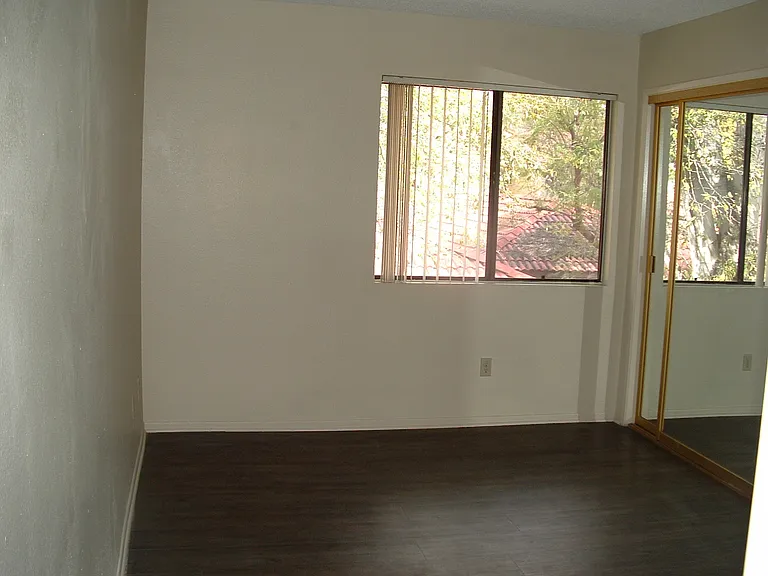 Baywood Apartment Homes — Photo 33