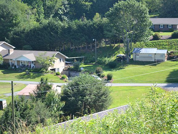 2nd image of 109 Cole Dr