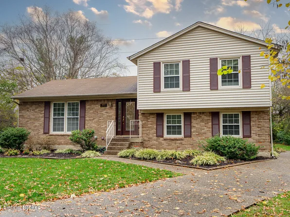 4611 Dannywood Rd, Saint Regis Park, KY 40220