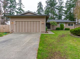 1231 SW Ingleside Ct, Oak Harbor, WA 98277