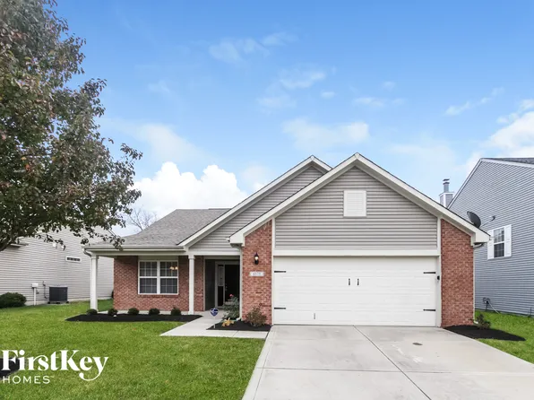6575 Enclave Blvd, Greenwood, IN 46143