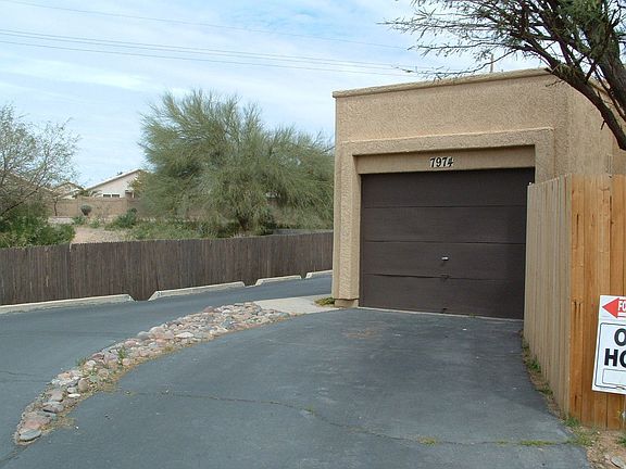 2nd image of 7974 N Jacqueline Pl