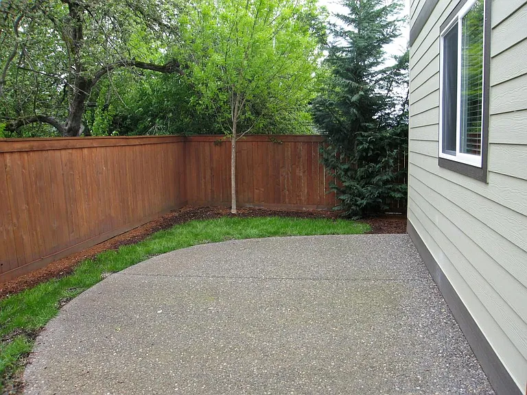 19412 SE 13th Way — Photo 22
