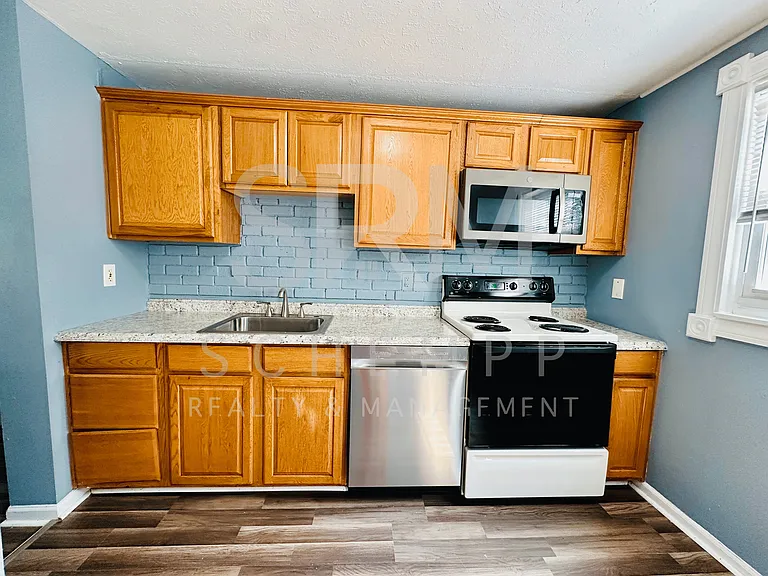 8507 Bost Ln — Photo 10