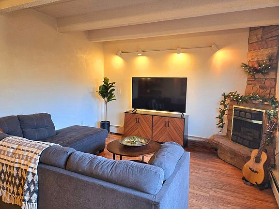 2nd image of 505-555 Harvard Ln APT 5B