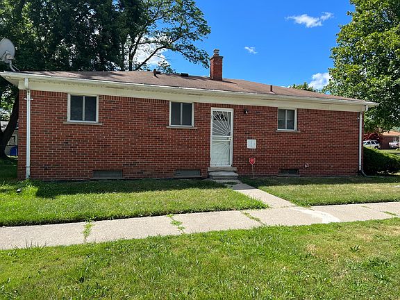 2nd image of 24601 Pennie St
