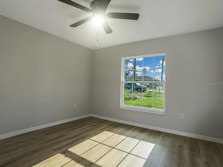 16619 SW 31st Cir — Photo 18