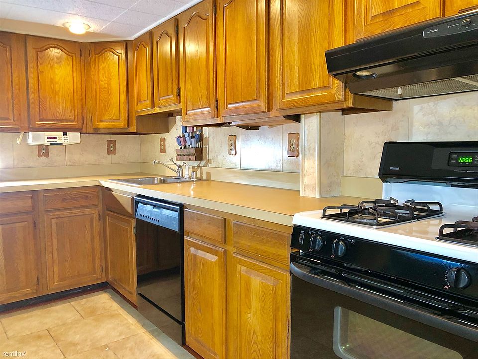 FE133B3B-76C6-4FE8-B01D-1BE01AFFC08F