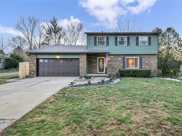 5109 Troyer Dr, Kent, OH 44240