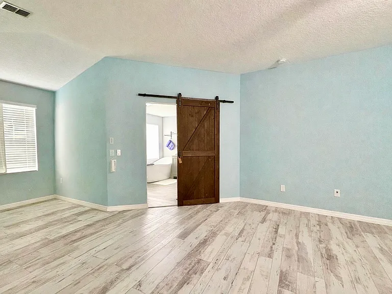 4410 Pine Gold Ave — Photo 7