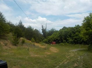 Broken Valley Rd, Thorn Hill, TN 37881