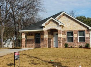 817 E Shaw St, Fort Worth, TX 76110