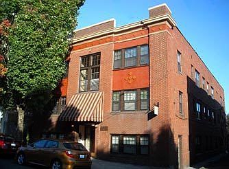 2nd image of 2267 NW Glisan St APT 202