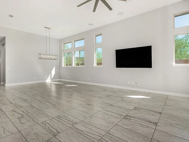 11905 W Creosote Dr — Photo 7