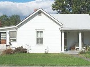 2033 Mulberry St, Salem, VA 24153