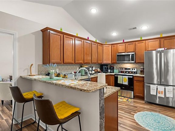 5th image of 114 Kanah Ct
