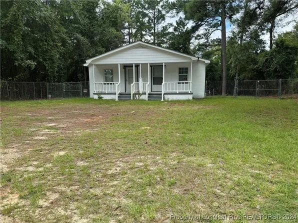 2009 Bain Dr, Fayetteville, NC 28301