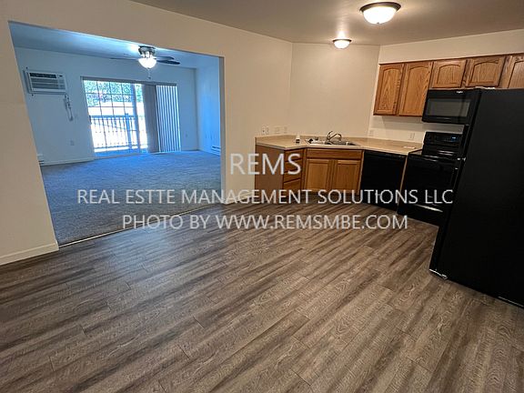 2nd image of 1125 17th Ct #6