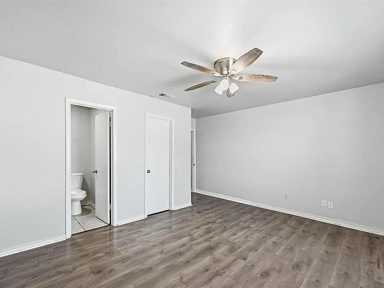 1812 Frances Dr #1810 — Photo 10