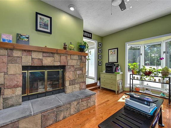 5th image of 30909 Huntington Woods Pkwy