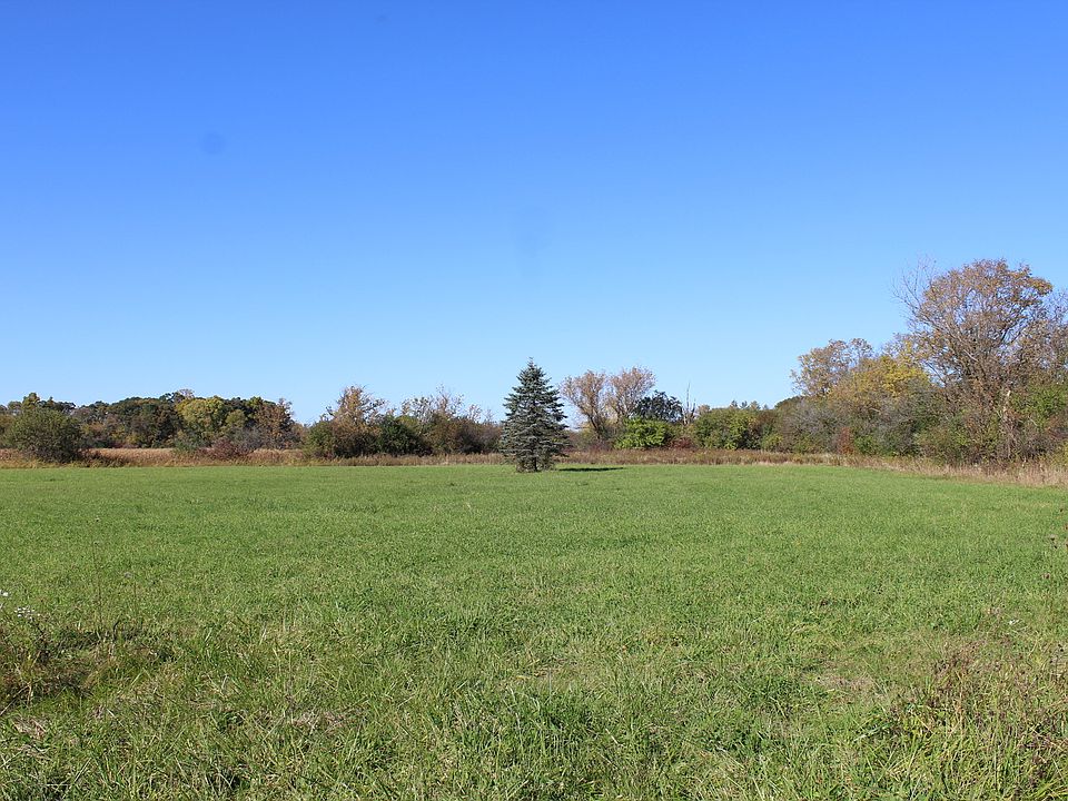 2nd image of 27190 W Wilmot Rd
