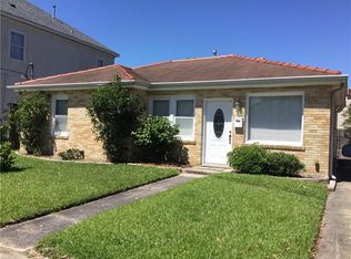 812 Ridgewood Dr, Metairie, LA 70001