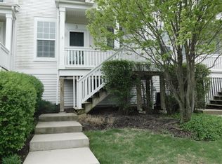 1508 Cambria Dr #207-3, Dekalb, IL 60115