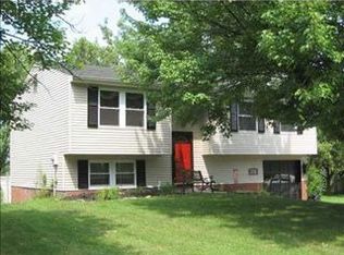 156 Pinehurst Dr, Freedom, PA