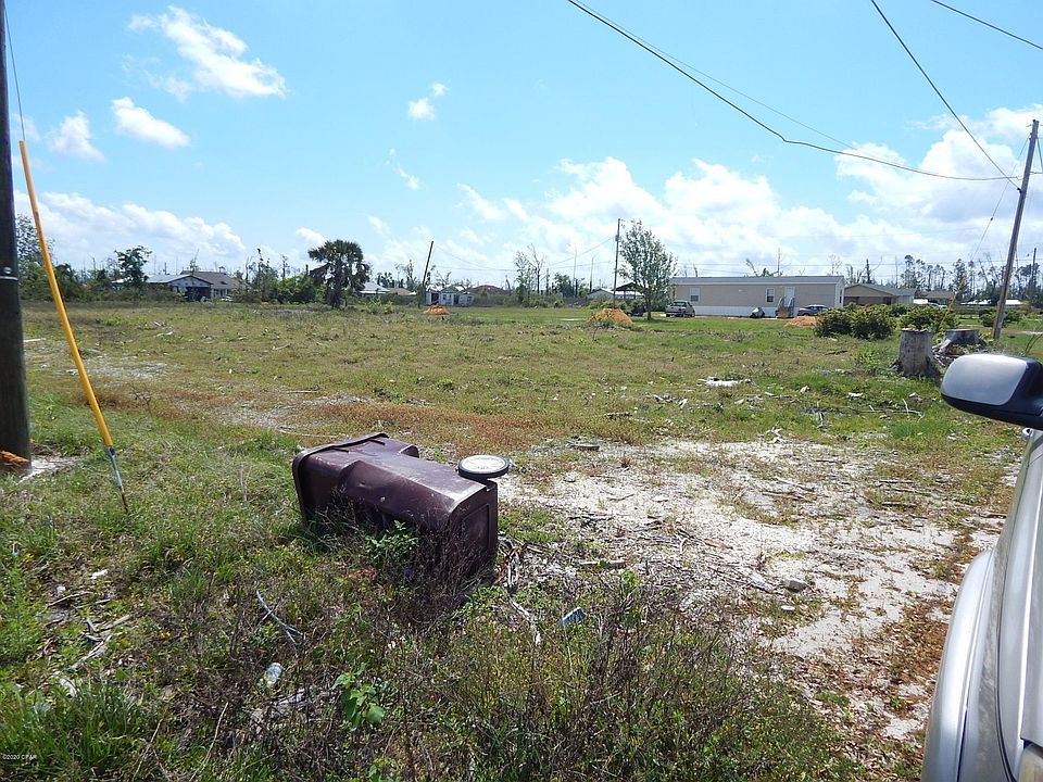2nd image of 252 N Mary Ella Ave
