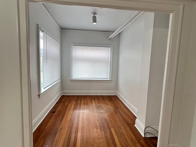 101 S 49th Ave #10 — Photo 3
