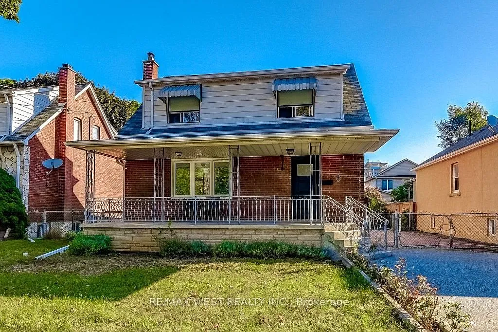 3 bed, $3,400 — Photo 1