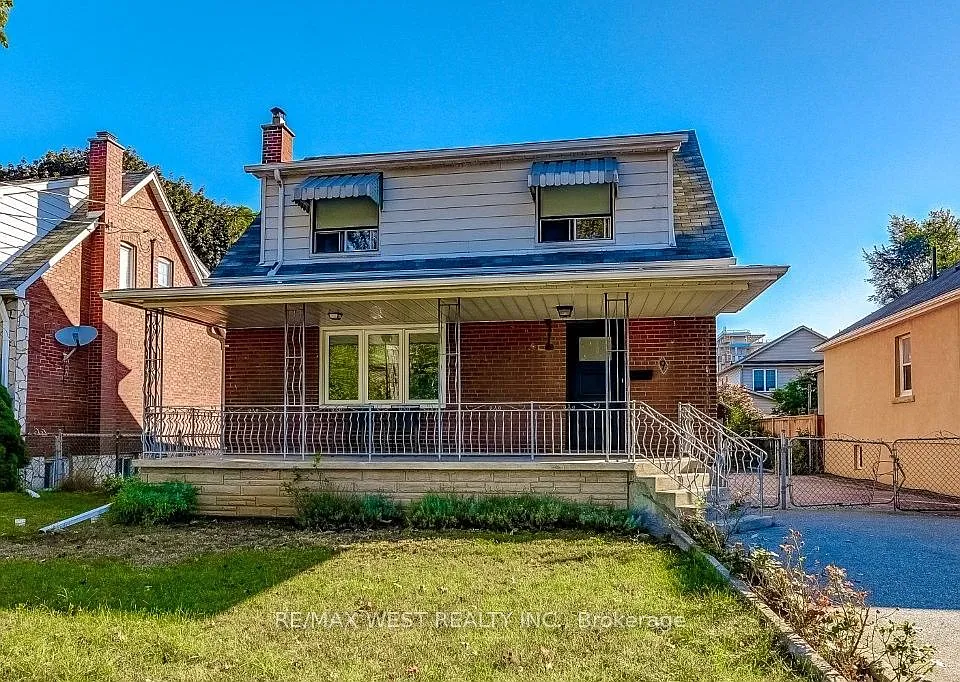 9 Culnan Ave
