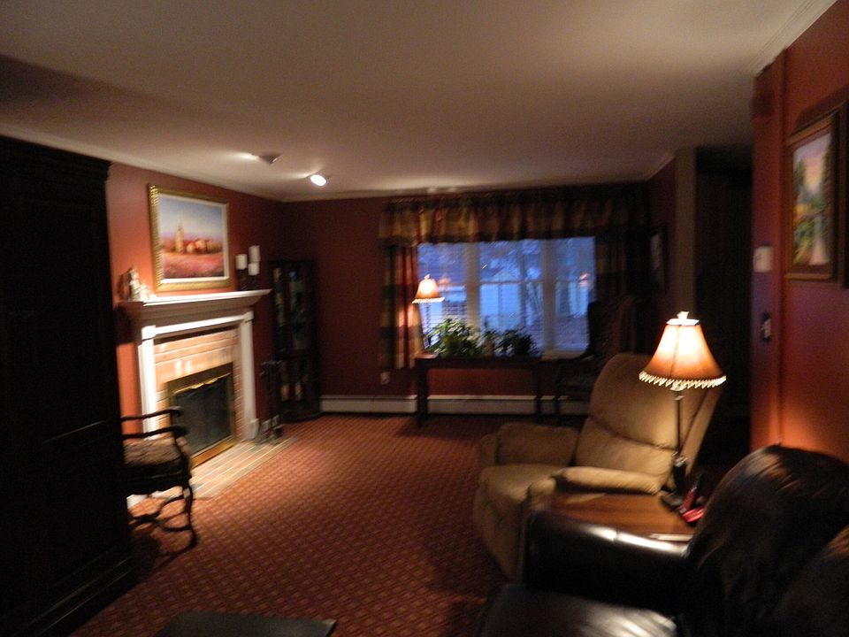 194 Colonial Rd, North Attleboro, MA 02760 Zillow