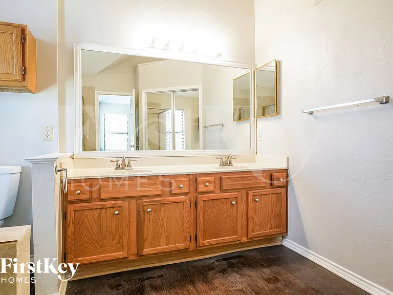 4742 Cornflower Dr — Photo 13