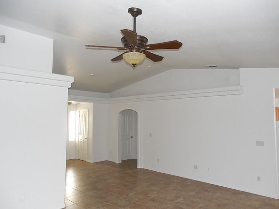 2nd image of 2955 Winterhaven Dr