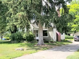 111 Swartz Rd, Akron, OH 44319