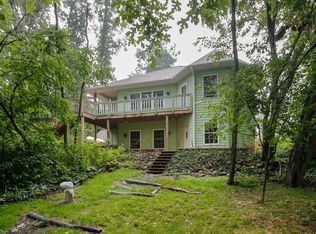 56042 Driftwood Dr, Colon, MI 49040