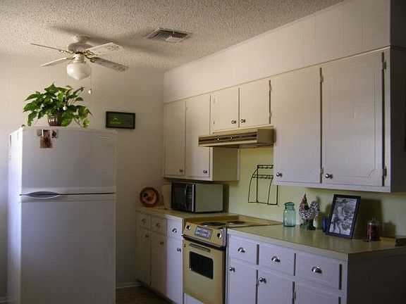 4th image of 1008 E 15th St