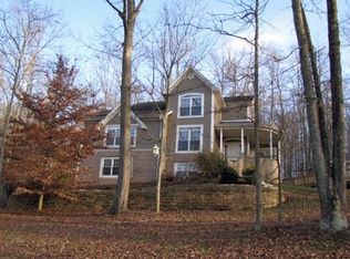 377 Halcomb Dr, Somerset, KY 42501