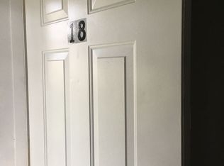 18 McGuirk Dr APT B, Glen Burnie, MD