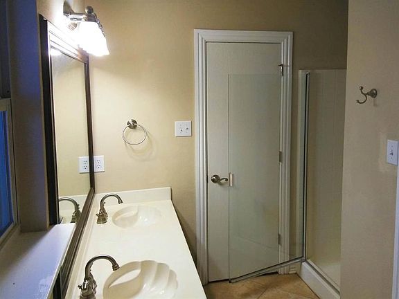 5th image of 1620 Audrey Dr